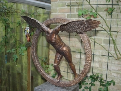 hombre pajaro 005-s.jpg